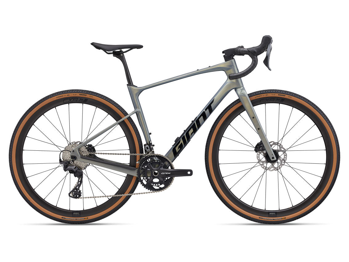 Giant velo gravel Revolt Advanced 0